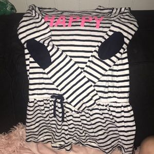 Girls Oshkosh shirt w/ patch sleeve